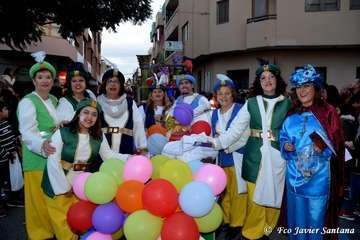 La Cabalgata Real recorre la zona comercial de Los Llanos de Telde (Foto Antonio Alí y Francisco Javier Santana)